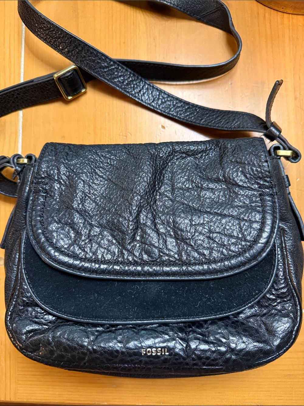 Fossil Peyton Flap Crossbody Black Pebbled Leather – ZB6918 - Picture 7 of 16